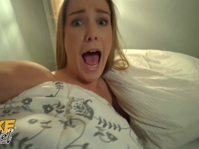 المرأة الجميلة التي تضغط عليك لمضاجعتها