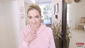 Xxnx arbe دخل عليها وهي بتستحمى سكس الابن والام مترجم