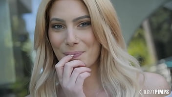 سحاق بنات مع ب{ص سحاق صيني في المواصلات