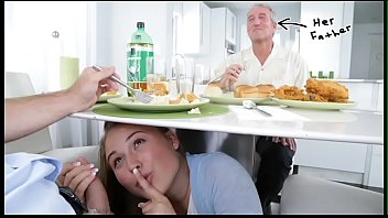 نيك في قاعات الرياضه امراءه تقذف على الرجل